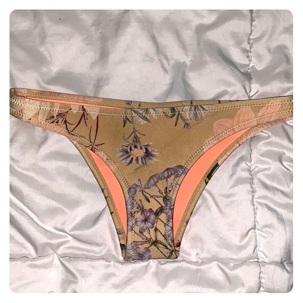 Triangl bottoms